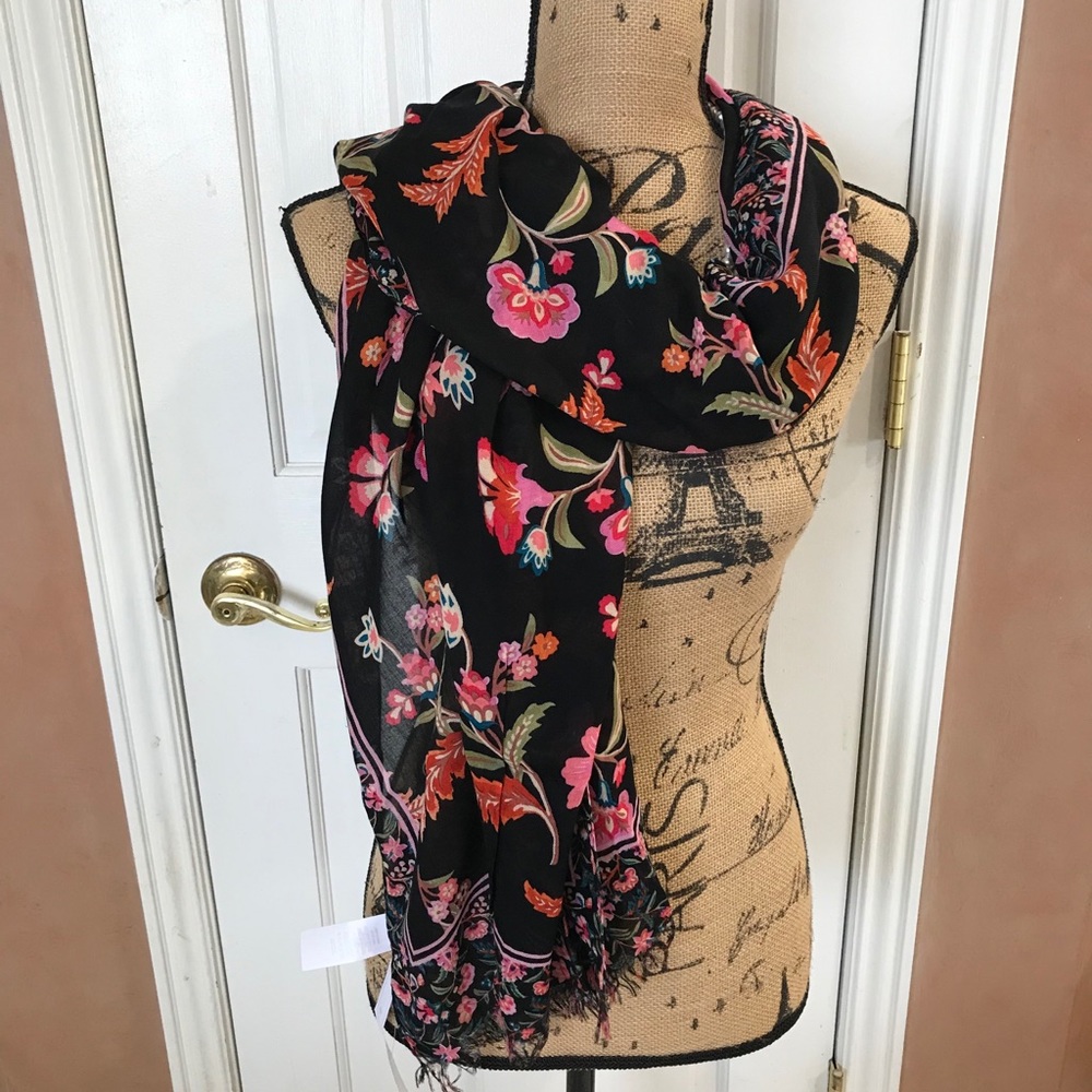LOFT Rectangular Scarf